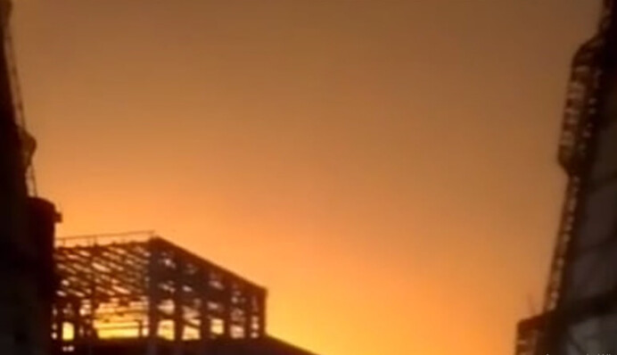 ​У РФ спалахнув один з найбільших НПЗ