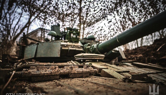 Спасает жизнь в боях за Торецк: ВСУ удачно оборудовали затрофеенный танк