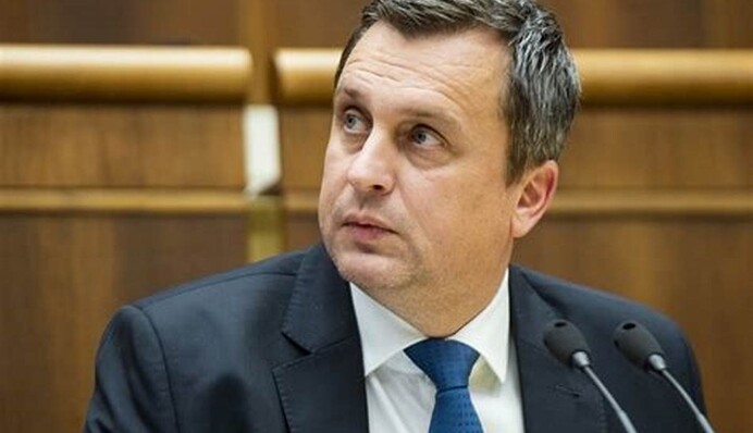 Польща не дозволила літаку зі словацького делегацією, яка летіла до Росії, рух над своєю територією