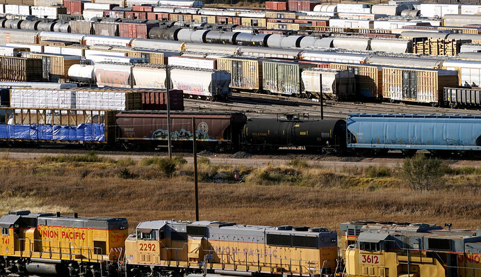 Ситуація критична: металурги просять міністра розвитку запровадити мораторій на підвищення залізничних тарифів