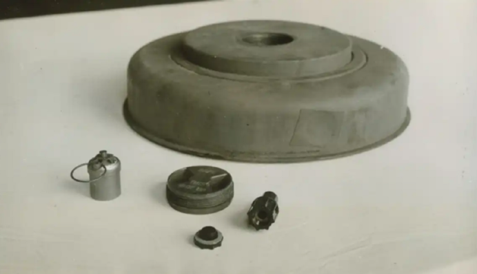 Знову скандал. Агенція оборонних закупівель уклала контракт на старі протитанкові міни за фантастичними цінами