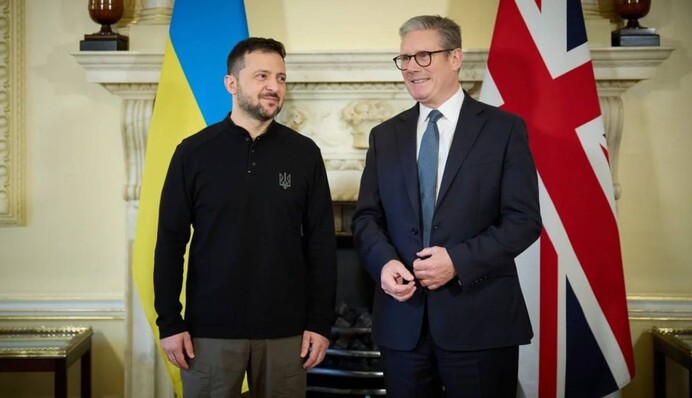 В Україну з неоголошеним візитом прибув британський прем’єр