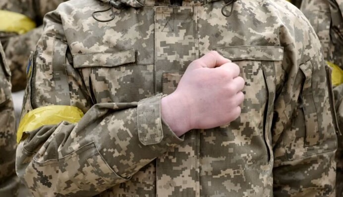 Все больше и больше молодых лиц: волонтер рассказал об опасной ситуации в украинской армии