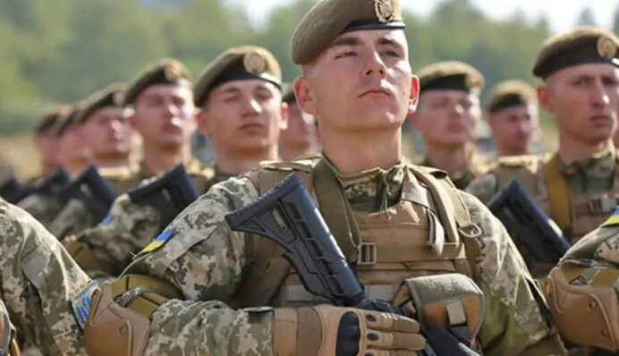 ​В Украине произошла паника из-за слухов о начале мобилизации 18-летних