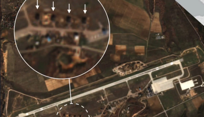 Росіяни почали додатково зміцнювати ряд аеродромів через загрозу ударів ЗСУ: супутникові знімки