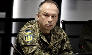 "Більш ніж на 1000-кілометровій ділянці йдуть запеклі бої": Сирський зробив заяву у зв'язку з Днем соборності