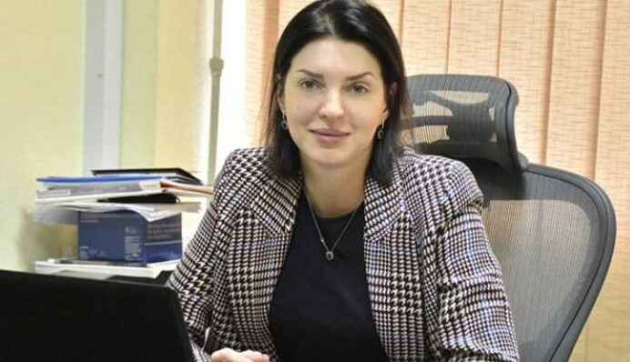 Вокруг главы аппарата украинского суда устроили скандал из-за российского паспорта