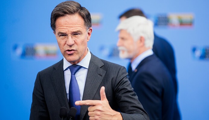 Європейські країни повинні бути готові платити більше за оборонну підтримку України - Рютте