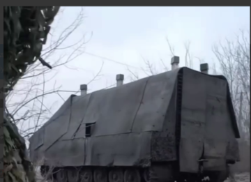 "БДСМ-ізбушка": російські окупанти повеселили своїм новим "ноу-хау"