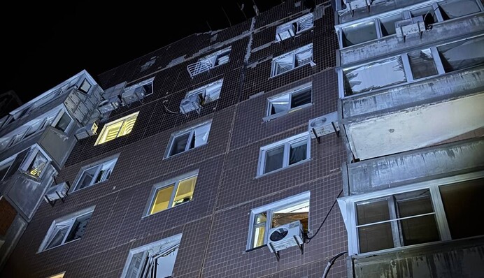 В результате атаки на Днепр повреждены многоэтажки - ОВА