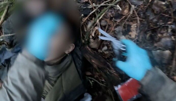 Военные из КНДР отказываются сдаваться в плен и подрывают себя гранатами - Sky news