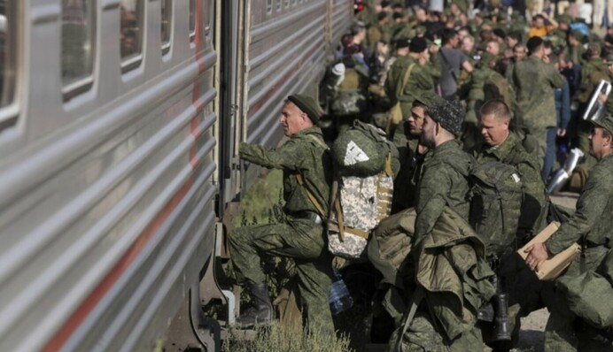 Російські контрактники продовжують 