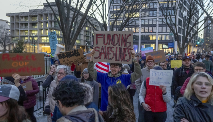 В Раде считают временный запрет Трампу заморозить государственное финансирование грантов «внутренней историей»