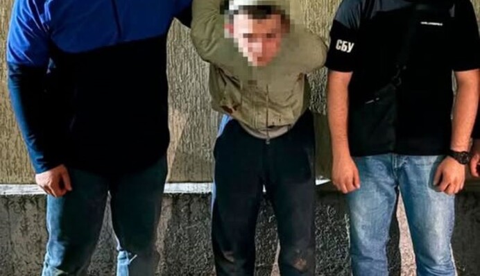 У Чернівцях затримали агента РФ, який влаштовував пожежі на залізниці