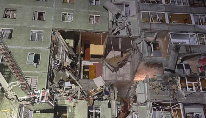 Російський удар по багатоповерхівці у Сумах: зросла кількість загиблих