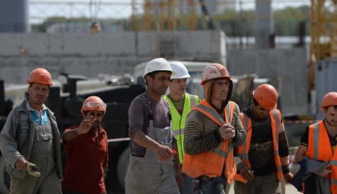 Россияне хотят пригласить в Крым трудовых мигрантов из Индии