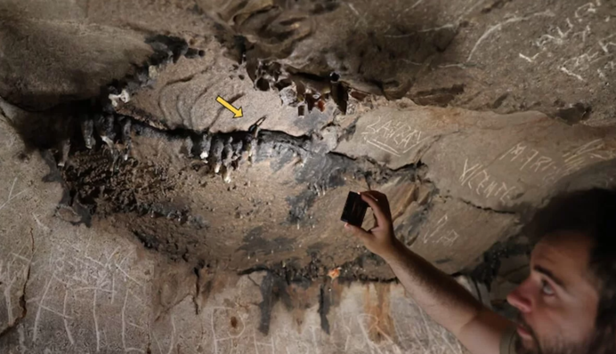 В Іспанії знайшли римське святилище в печері на глибині 200 метрів