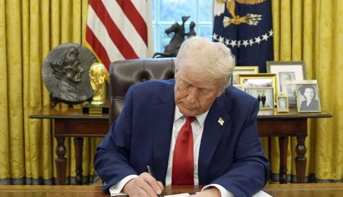 ”Плохие новости для преступной Оси зла”: Украина обрадовалась решению Трампа по Ирану