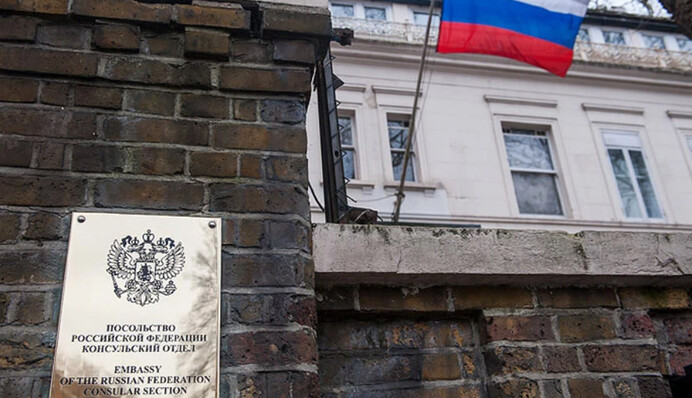 ​Великобритания высылает одного из дипломатов РФ