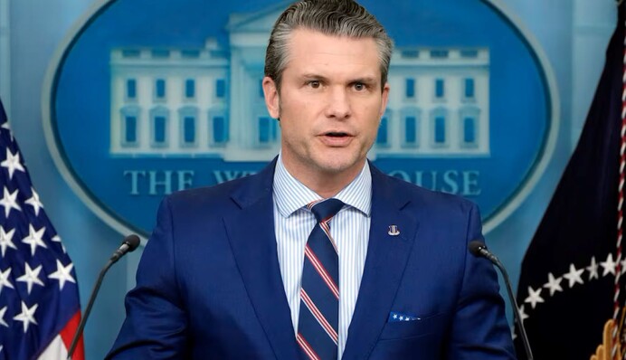 Трамповский глава Пентагона анонсировал свое участие в "Рамштайне"