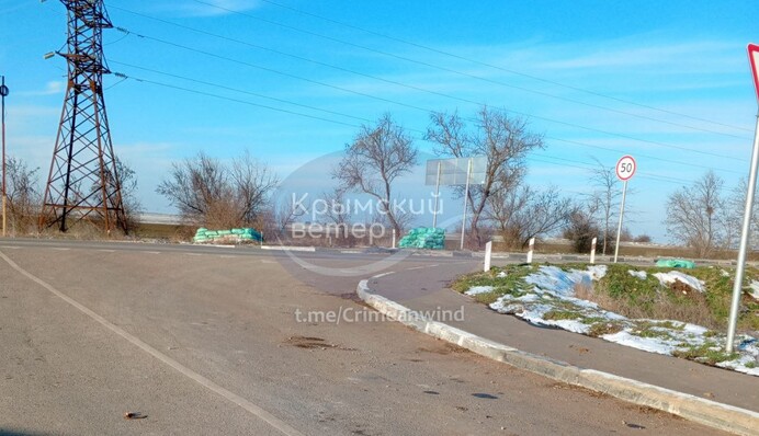 В Красноперекопском районе Крыма оккупанты спешат укрепить оборону