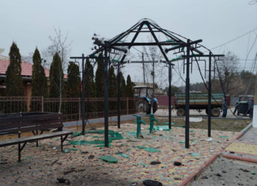 Росіяни пошкодили дитсадок та дві будівлі школи на Київщині