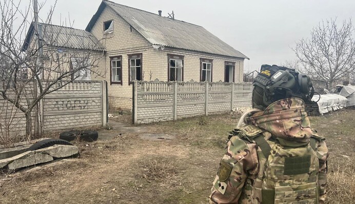 ​На Донеччині в зоні активних бойових дій лишається понад дві сотні дітей