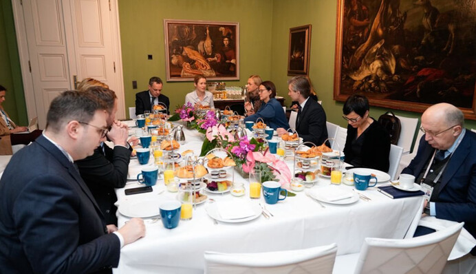 ​Міністри країн ЄС екстрено зібралися у Мюнхені: що обговорюють