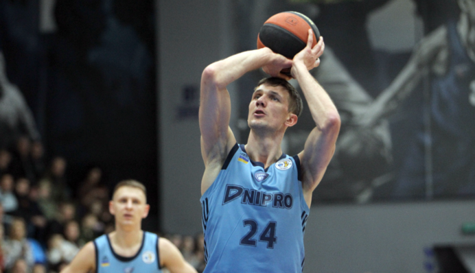 ТЦК затримав гравця збірної України з баскетболу