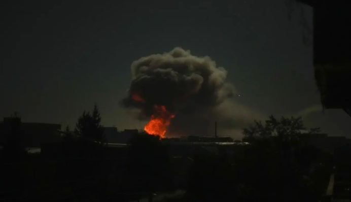 На Ільський НПЗ в Краснодарському краї налетіли безпілотники