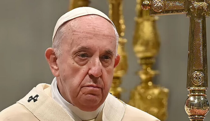 ​У Папи Римського фіксують 