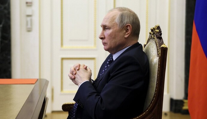 Кремль предположил переговоры Путина с Зеленским