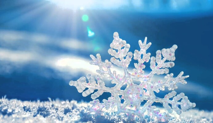 Зима "возмещает" потерянное: в Укргидрометцентре рассказали, когда ждать потепления