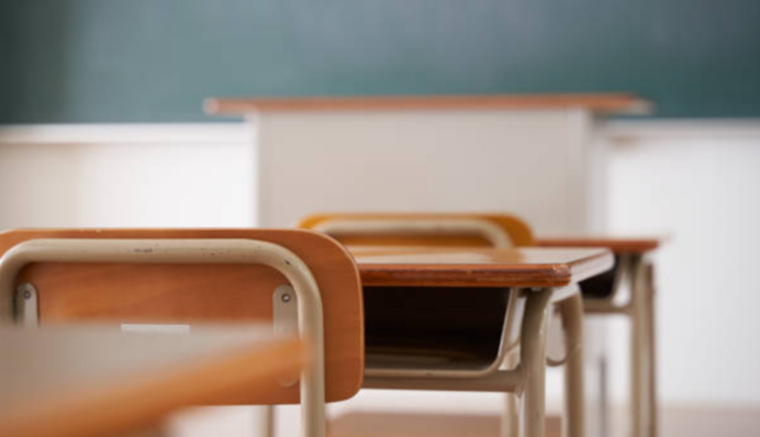 Мать погибшего летчика «Джуса» предложила, как решить скандал вокруг сценки в 309 школе