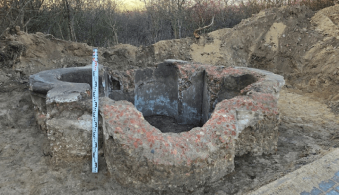 В Польше нашли фонтан в форме клевера, построенный во времена Наполеона