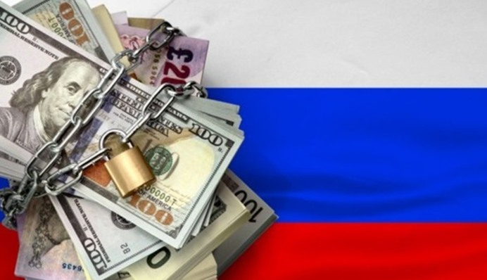 Россия может отдать $300 млрд для Украины в рамках мирного соглашения при одном условии, - Reuters