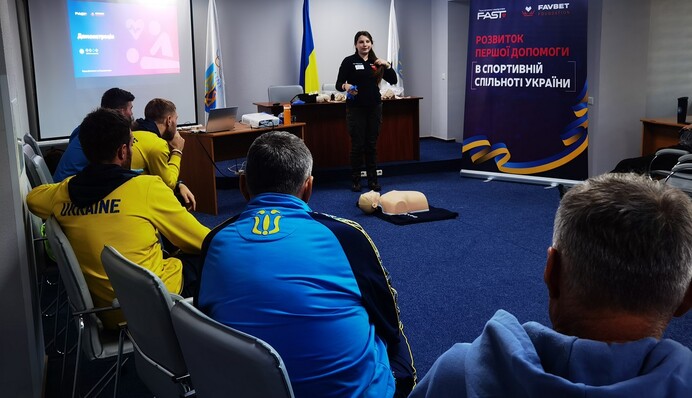 FAST та Favbet Foundation: національний проєкт першої допомоги для спортивного комʼюніті