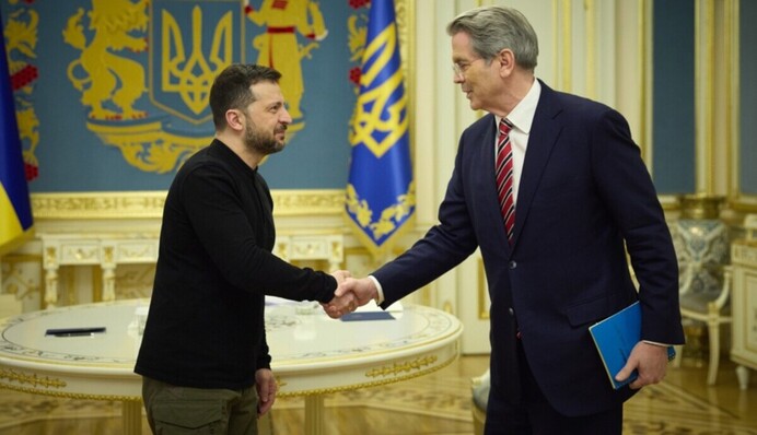 У Financial Times дізналися, як Зеленський кричав на міністра Трампа