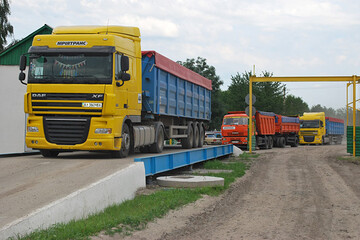 ​Яценюк просит ЕС проверить действия России по сокращению поставок газа в Европу