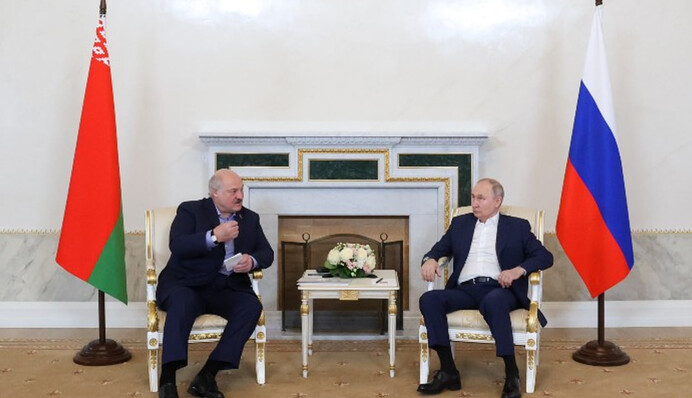 ​Лукашенко збирається на переговори до Путіна