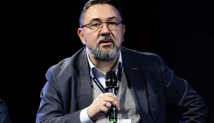 "Наш Президент сьогодні дав опір сцикливій зграї": голова комітету Ради підтримав Зеленського у бійці з Трампом