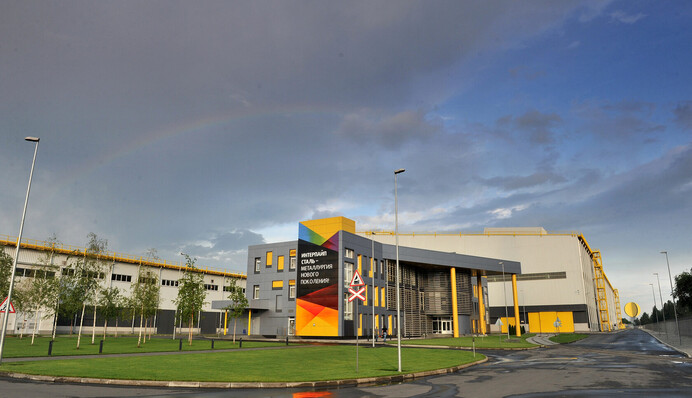 «Інтерпайп» Віктора Пінчука підвищує зарплати співробітникам