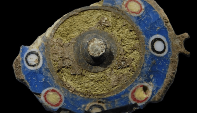 В Шотландии нашли редкую римскую брошь в неожиданном месте