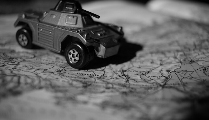 Советник Зеленского указал на причины, почему в РФ готовы обсуждать условия завершения войны - «не потому, что они хорошие»