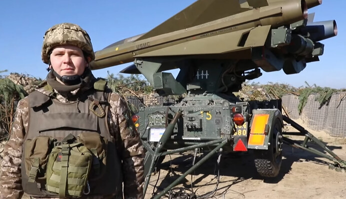 ​Флешмоб ЗСУ: Український оператор ЗРК Hawk також звернувся до американців