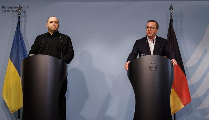 ​Головування у 