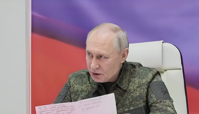 Кремлю довелося пояснювати дивний голос Путіна на відео в Курській області