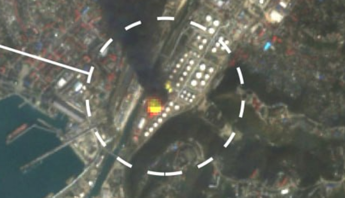Пожежа на НПЗ в Туапсе: OSINT-аналітики опублікували супутникові знімки