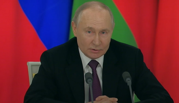 Зморшки зникли, щелепа виросла: після 