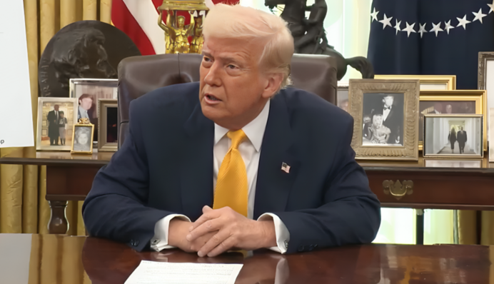 «Можно заставить замолчать в обычную субботу»: Ярыша поразила скорость замирания «голоса американской демократии»